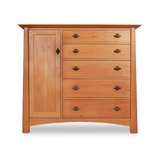 Cherry Moon Gent's Chest