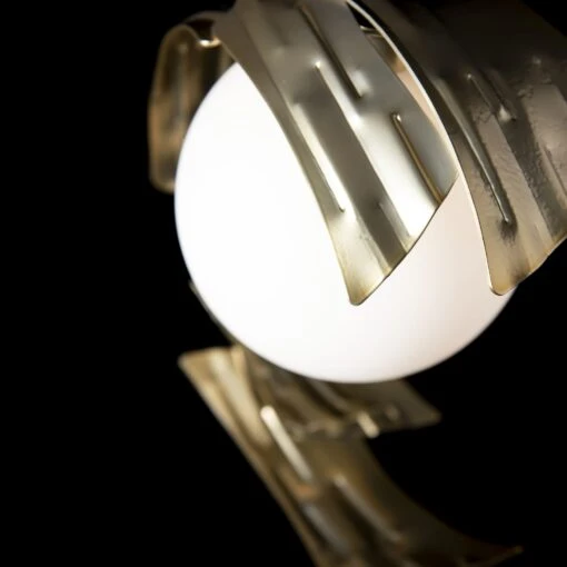 Crest Table Lamp - Image 9