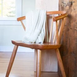 Dover Curveback Windsor Chair -HomeNest Store Dover Curveback Windsor Chair Life 2 h780ho