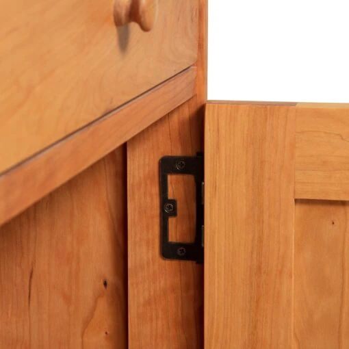 Heartwood Shaker 1-Drawer Nightstand With Door - Image 7