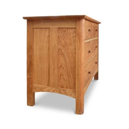 Heartwood Shaker 4-Drawer Dresser - Image 3