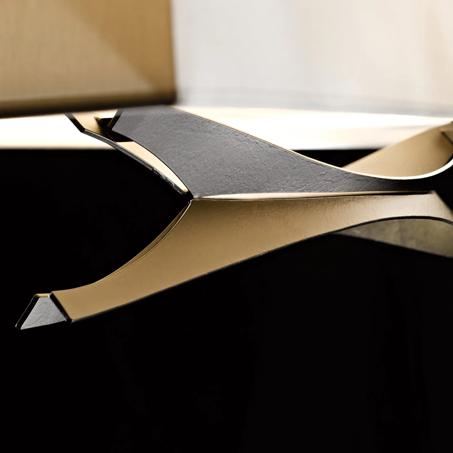 Moreau Pendant - Image 2