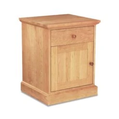 New England Shaker 1-Drawer Nightstand With Door -HomeNest Store New England Shaker 1 Drawer Nightstand with Door Natural Maple