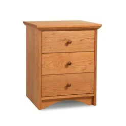 New England Shaker 3-Drawer Nightstand With Arched Base