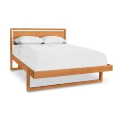 Pendant Bed